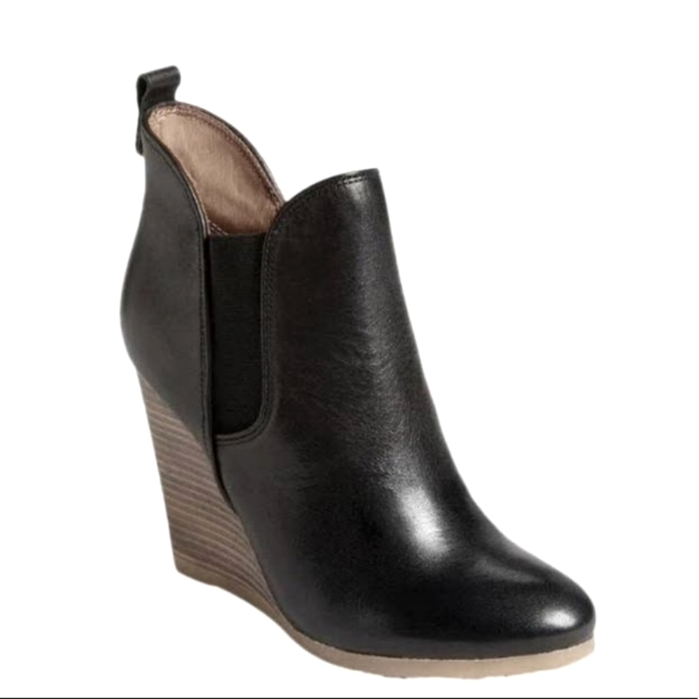 Coach Farah Wedges in Black Leather